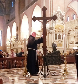 20230407 venerdì santo